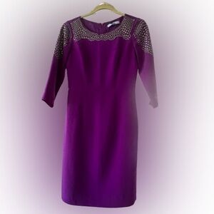 🚺 Elevate your wardrobe with this bold Antonio Melani Studded Magenta dress! 🚺